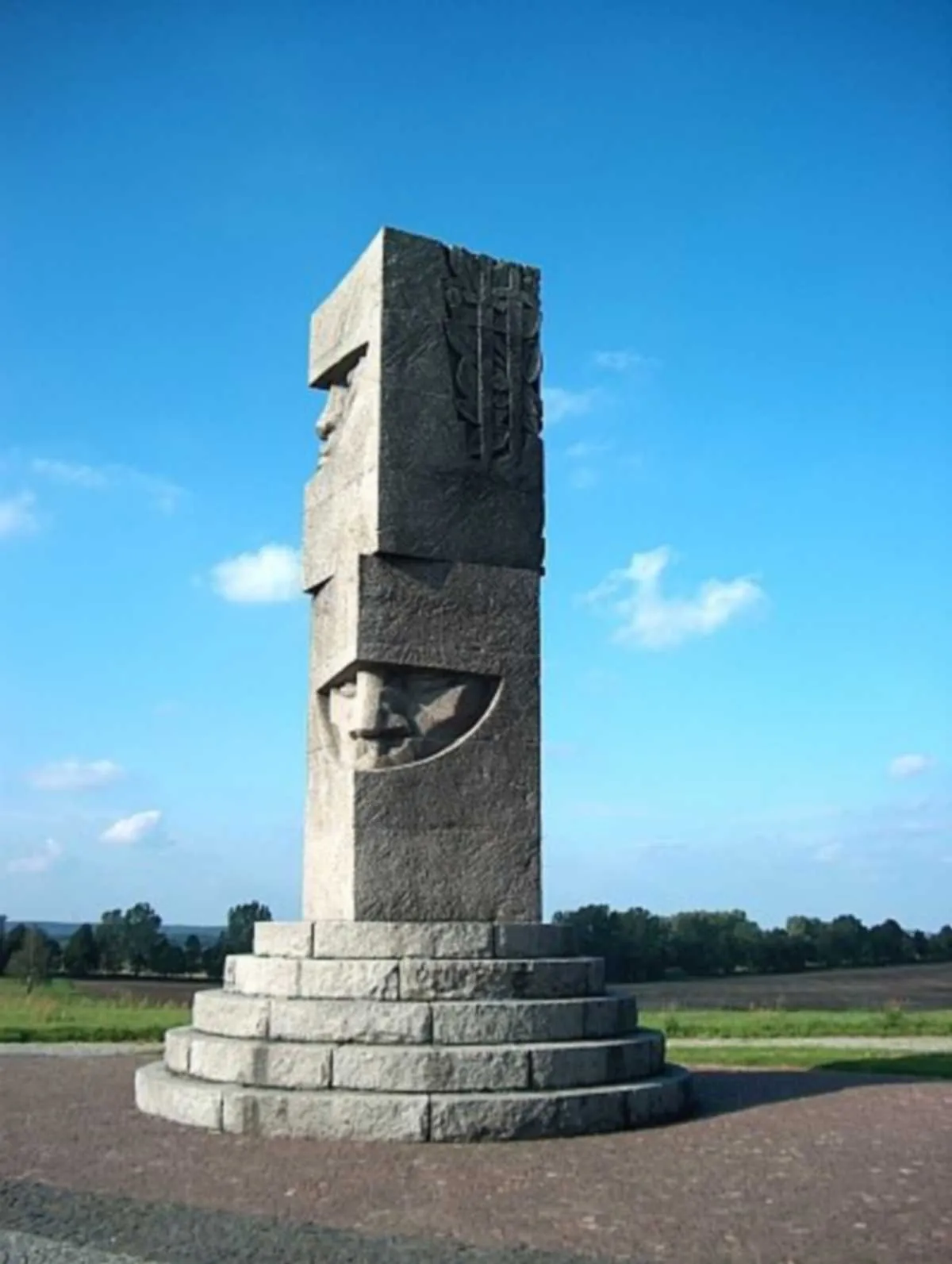 Grunwald - wzgórze pomnikowe