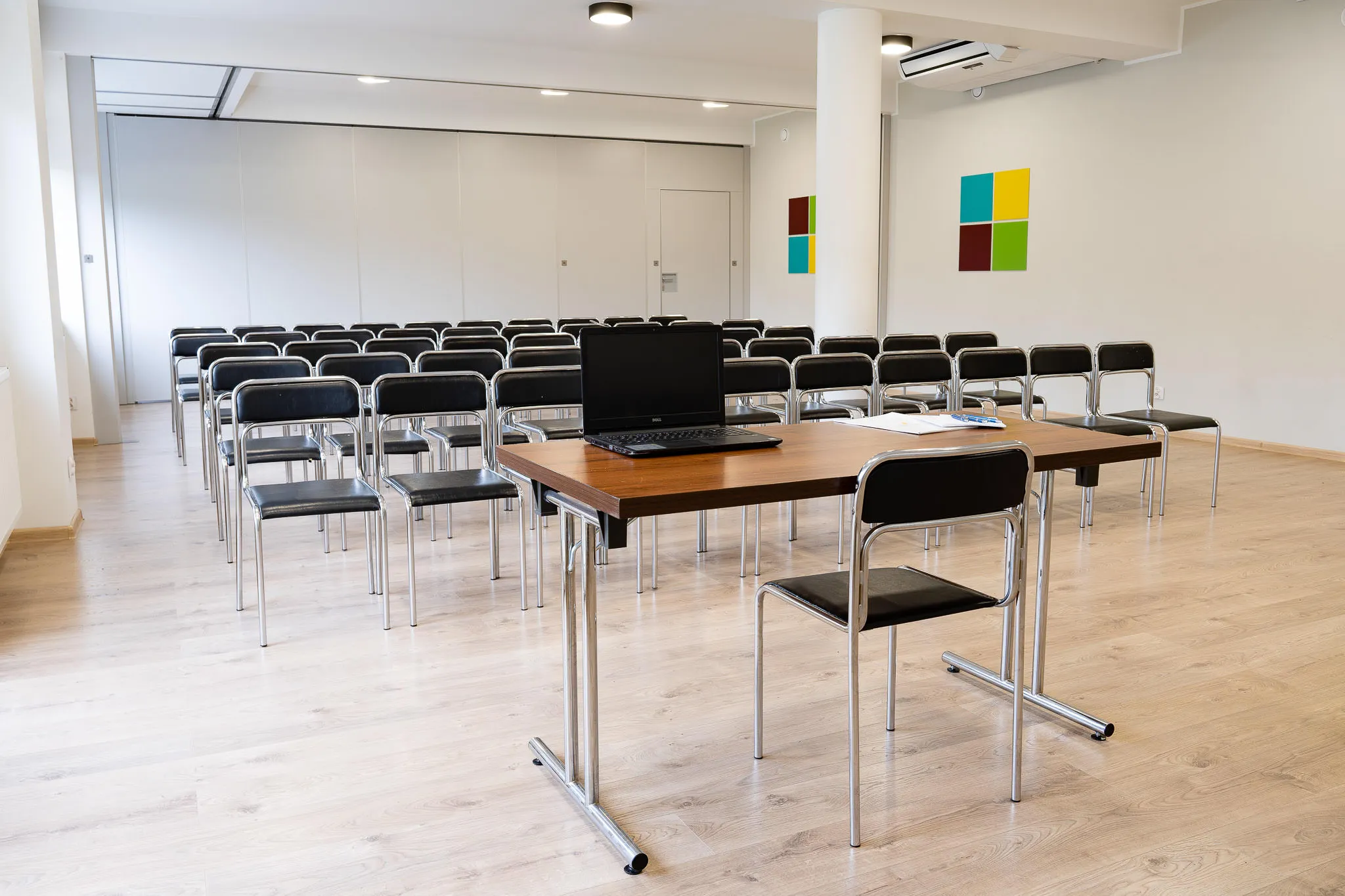 Sala konferencyjna Duża